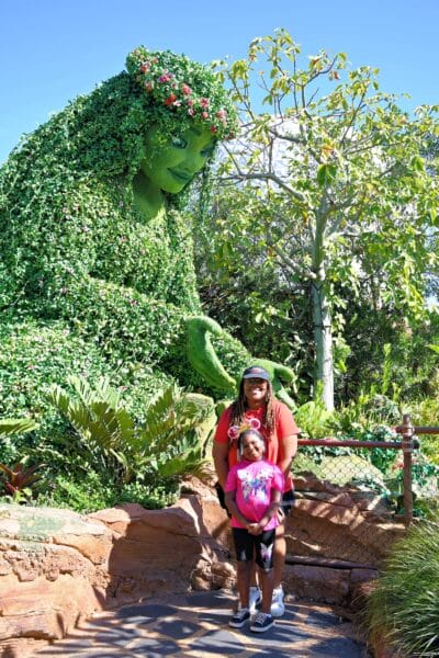 little girl and her mom in the moana attraction