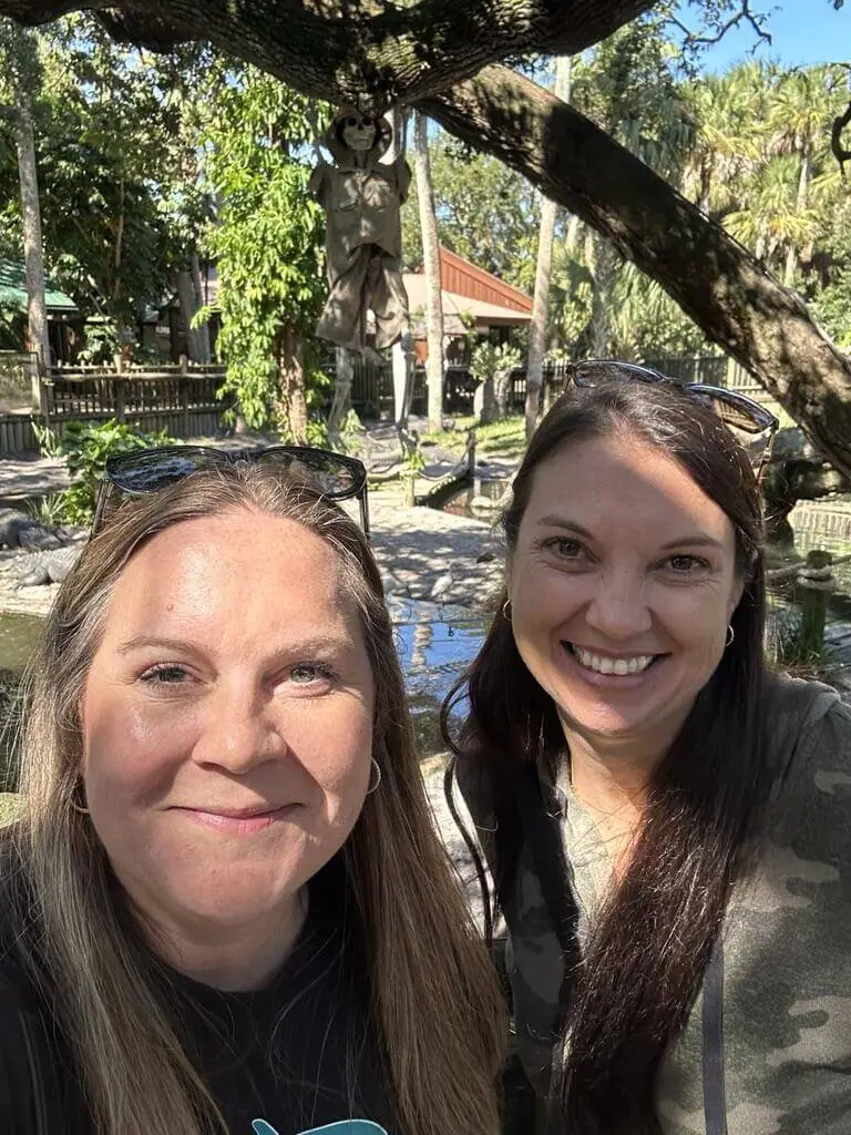 teachers in the in the alligator farm