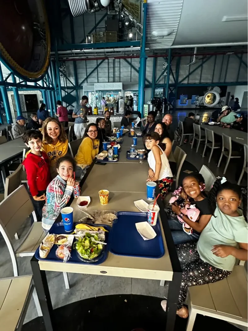 Kids getting lunch in the space center