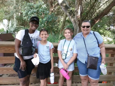 Two grown up woman with two girls